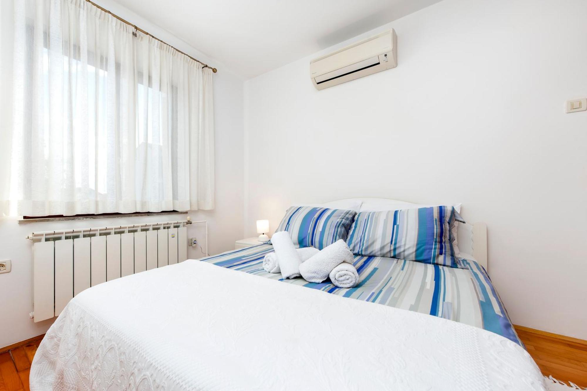 Apartments Carmelo 로비니 외부 사진