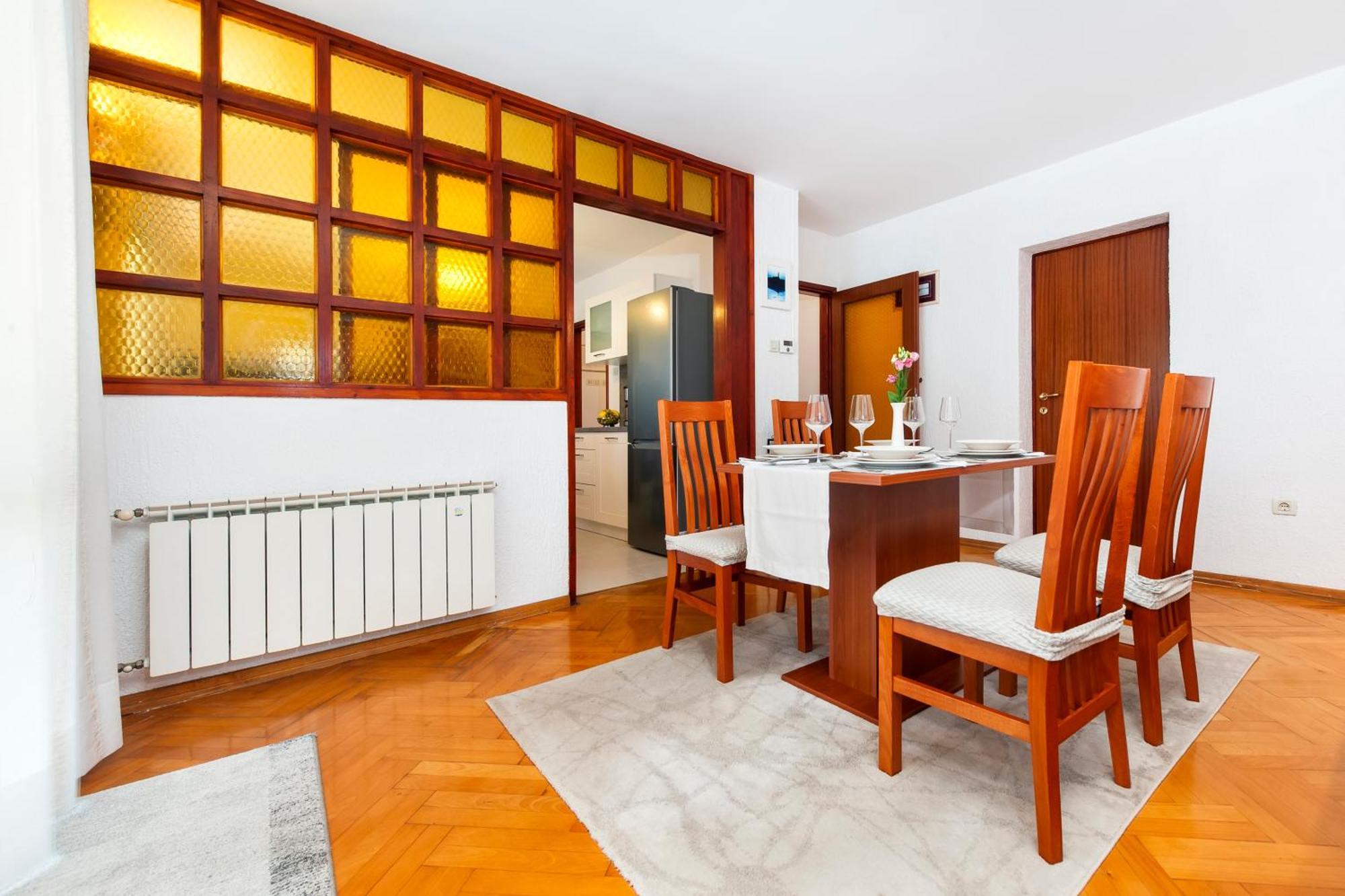 Apartments Carmelo 로비니 외부 사진