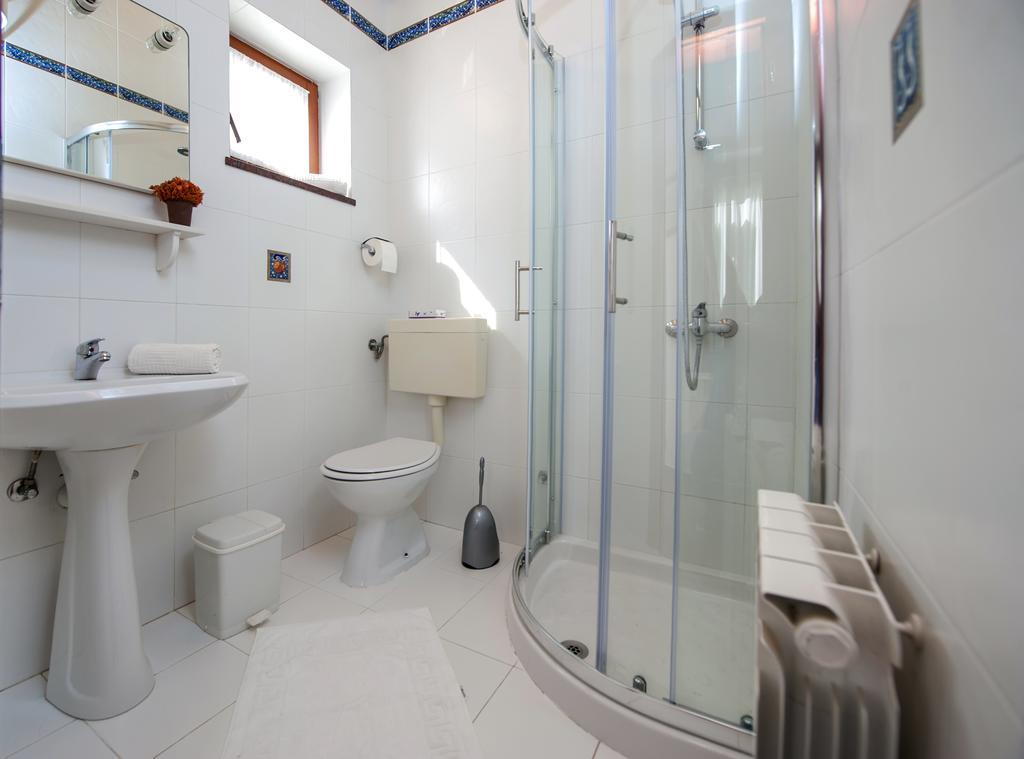 Apartments Carmelo 로비니 객실 사진