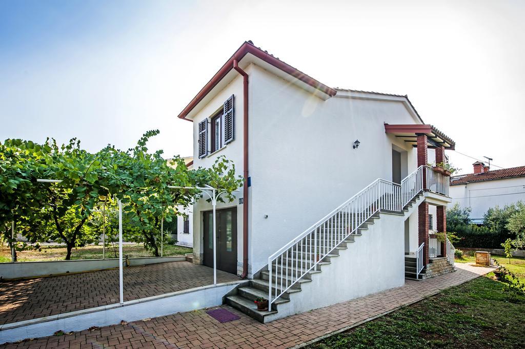 Apartments Carmelo 로비니 외부 사진